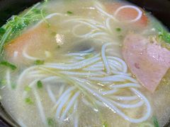-妈妈故事米线(市府恒隆店)