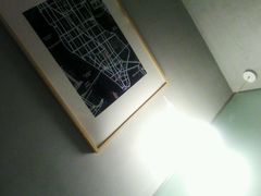 -卡罗酒店(东门晒布地铁站店)