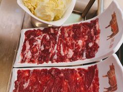 -左庭右院鲜牛肉火锅(金山万达店)