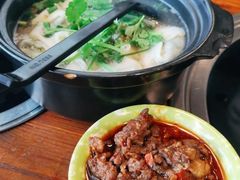 -重庆鸡公煲·青锅花椒鱼(牡丹江路店)