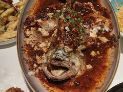 -八府香鸭·啫啫煲(华山路店)