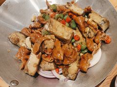 -黄泥岗·地道湖北菜(奥特莱斯店)