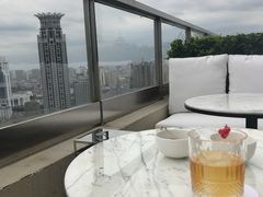 -顶层酒吧ROOF(上海艾迪逊酒店)