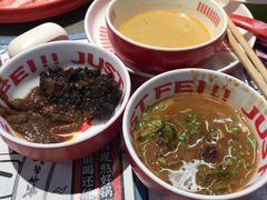 -生活如沸·顺德水牛奶火锅(大学路店)