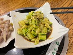 蒜泥黄瓜-鱼众不同·鸡公煲·烤全鱼(国顺路店)