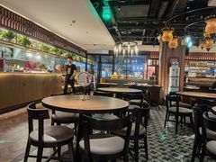 -耶里夏丽·丝路国际新疆菜·清真食品(徐汇南丹东路臻选店)