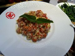 -肥肥虾庄·金牌油焖大虾(汉口城市广场店)