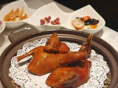 石歧黄皮小乳鸽-炆艺乳鸽·煲仔饭大排档(望京来广营店)