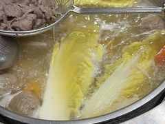-四点金潮汕鲜牛肉火锅(金猴名居店)