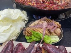 -铜元老码头鳝鱼火锅