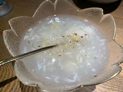 -蜜桃餐厅·伴山(湖滨商业街店)