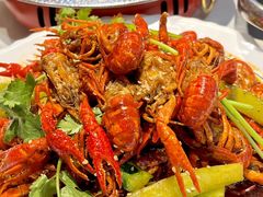 -乡土黄·鲜牛肉火锅·小龙虾(兴业街店)