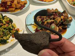 -嗨辣小聚·盘锦河蟹·海鲜烧烤龙虾(盘锦十年好店)