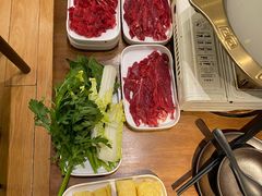 -天成·潮州牛肉脆肉鱼生蚝自助火锅