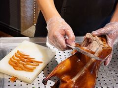 -九紫烤鸭·津粤菜(意式风情街店)