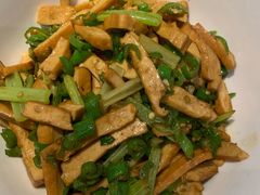 -费大厨辣椒炒肉(万家丽一店)