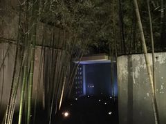 -穹六人间 people 6(岳阳路店)
