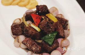 Scallion Stir-fry with New Zealand Wagyu
