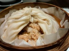 蟹黄大汤包-十里弄堂(K11店)