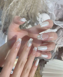 -LILY NAILS美甲美睫