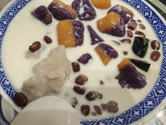 -广信牛奶甜品世家(台东店)