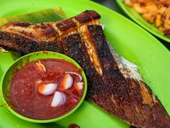 -明记烧鱼美味店