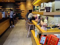 -星巴克(杭州西湖银泰1F店)
