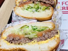 -The Habit Burger Grill 哈比特汉堡(爱琴海店)