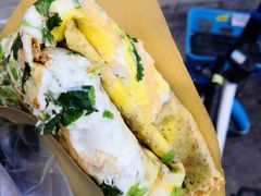 招牌双蛋煎饼-大华煎饼(交道口北剪子巷店)