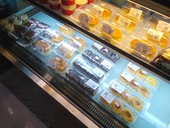 面包甜点陈列柜-红叶蛋糕(广达路总店)