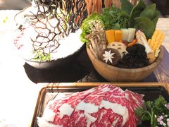 -湊湊火锅·茶憩(新中关购物中心店)