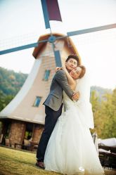 -施华洛婚纱摄影会所(范阳中路店)