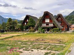-白川乡与五箇山的合掌构造村落