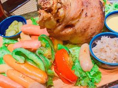 -山港凯悦酒店·BEBA海滩烧烤餐厅酒吧