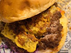 -TRIPS BURGER(大钟寺店)