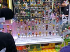 -泡泡玛特POPMART(杭州乐堤港店)