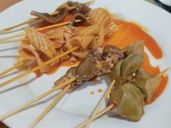 钵钵鸡-丁丁猫重庆小面(徐州路店)
