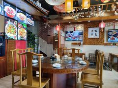 -东来菜馆•手抓海鲜家常菜•海鲜锅贴