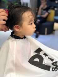 -PE SALON