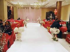 -绿杨春·淮扬宴(庐山路店)