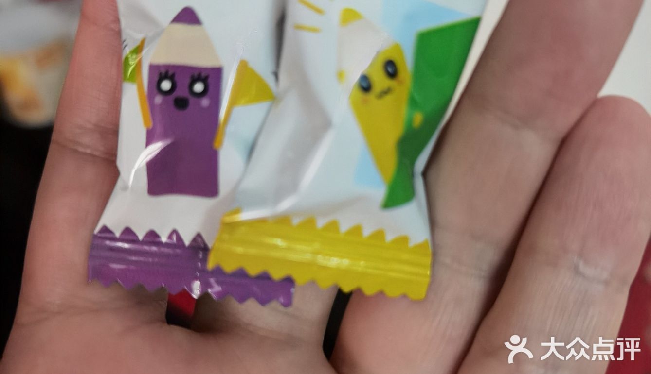 美味的铅笔糖，你吃过吗[调皮]