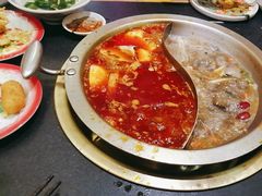 -沸炉重庆老火锅(军事博物馆店)