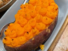 -蜜桃餐厅·伴山(湖滨商业街店)