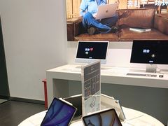 -Apple授权专营店(宝山万达店)