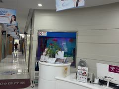 -雅悦齿科(顾村公园店)