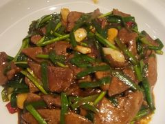 -闫府私房菜·老字号(恒隆店)