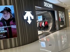 -CHANEL(IFS国金中心店)