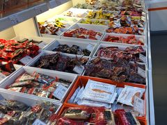 -来伊份(仙霞路五店)