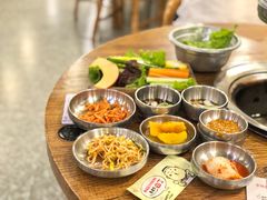 餐前小菜-姜虎东白丁韩国烤肉(吉利大厦店)
