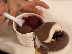 -MADO冰淇淋咖啡馆(淘金店)